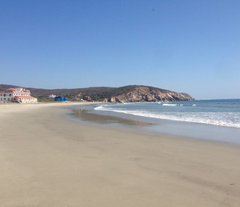 Playa Mojon beach