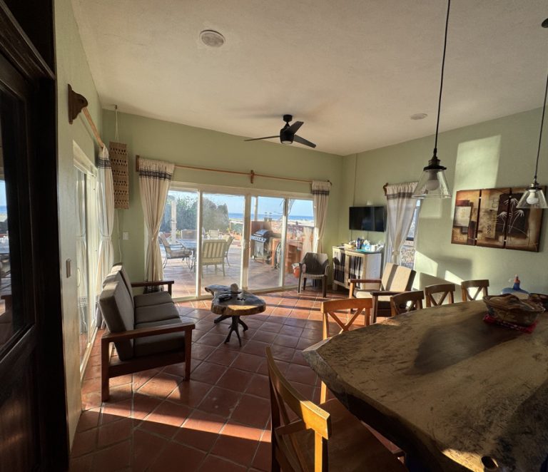 Kitchen Living Area